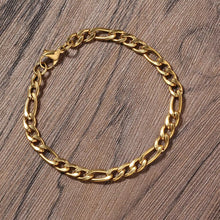 Figaro Bracelet Stainless